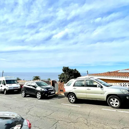 Emblematica Casa Rural Con Wifi En El Sauzal Tenerife Hébergement de vacances *