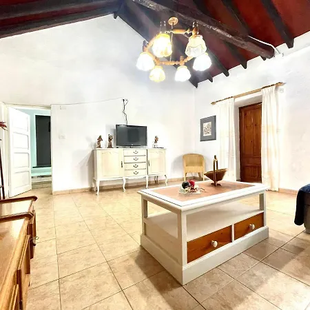 Emblematica Casa Rural Con Wifi En El Sauzal Tenerife Hébergement de vacances