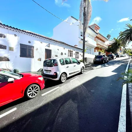 Emblematica Casa Rural Con Wifi En El Sauzal Tenerife Hébergement de vacances *